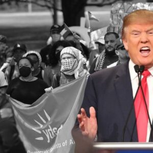 trump ogrencilere savas acti suclamalar soke etti OqSOER4I