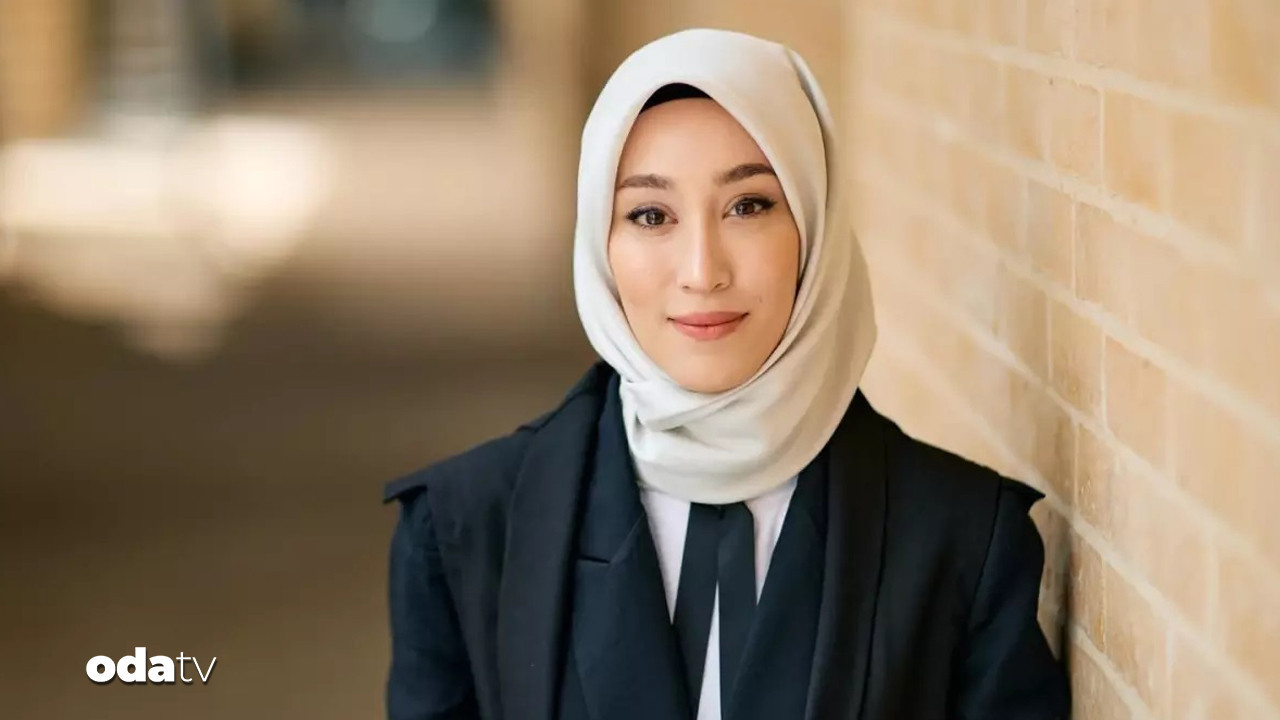 rumeysa kadak oxford yuzu oldu C3ffPk6h