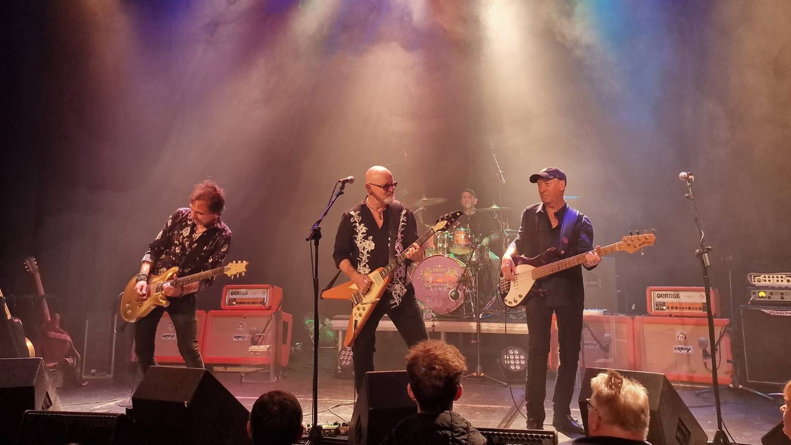 wishbone ash bu aksam istanbulda inisli cikisli baslayan 55 yillik muzik kariyerinin uc donemi L3Rgb8Iu