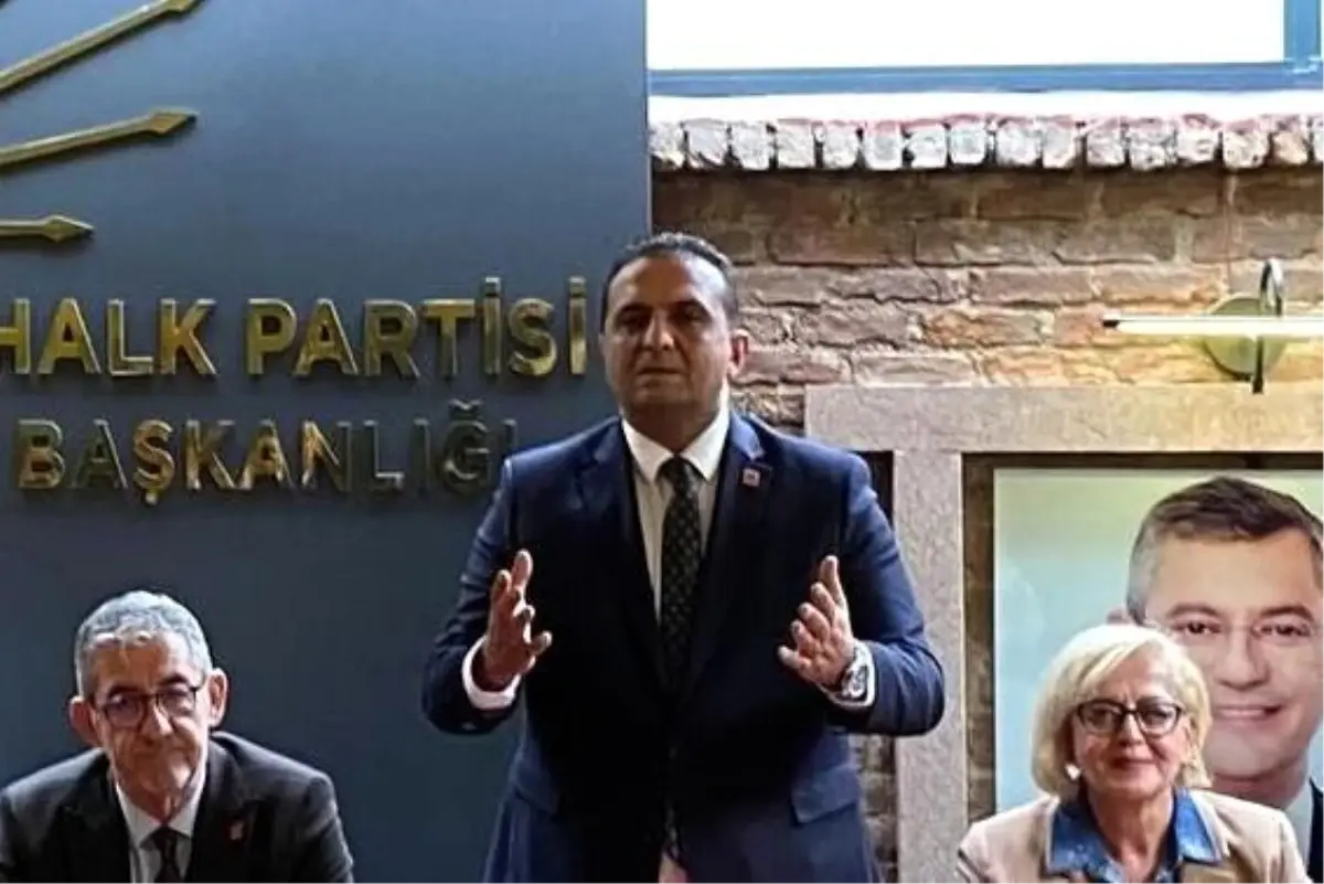 chpli cuneyt akgul gorevden uzaklastirildi SBpQBnEd.jpg