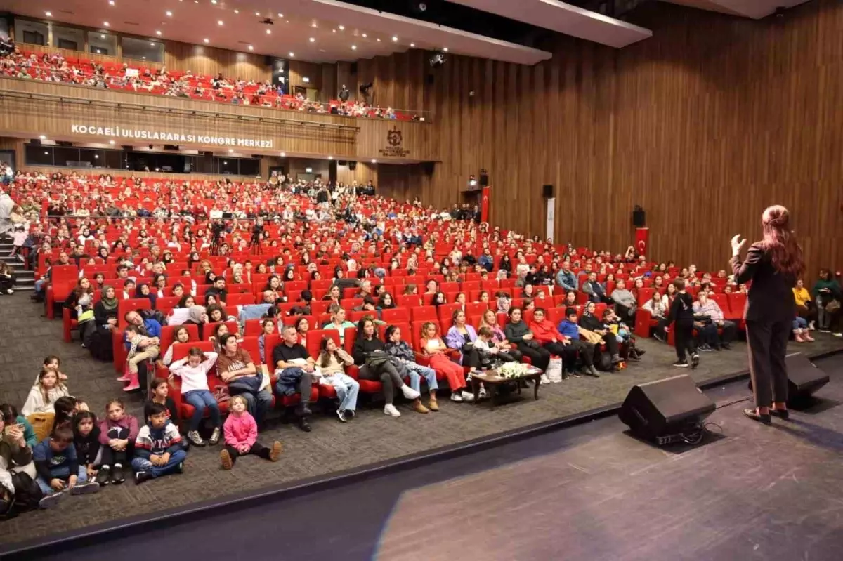 sermin yasardan turkcenin zenginligi uzerine dusundurucu soylesi 9aX7h9zn.jpg