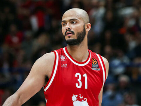Fenerbahce shavon shields transferini acikladi xYXFNDpv