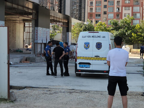 Yuk asansorunde cifte felaket konyada plaza insaatinda olum J4WNjSZz